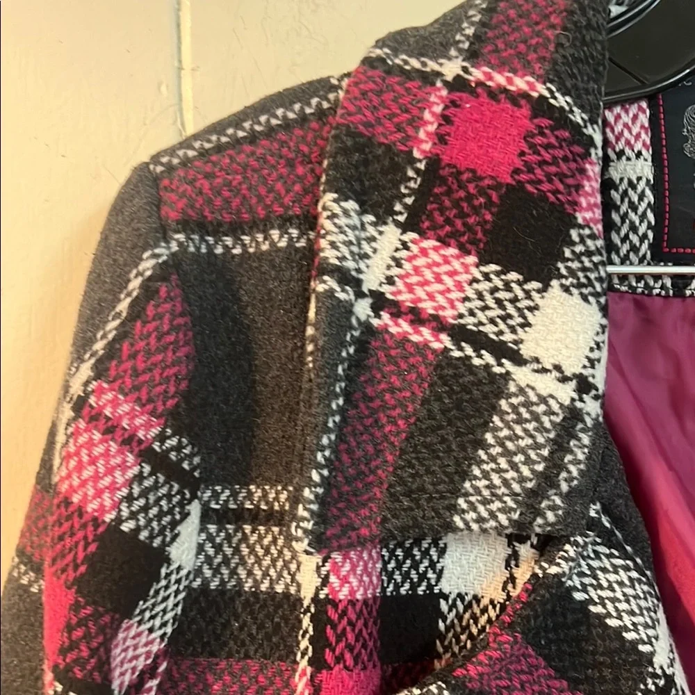 Dollhouse Black and Pink Pea Coat Timeless Elegance - Picture 3 of 12